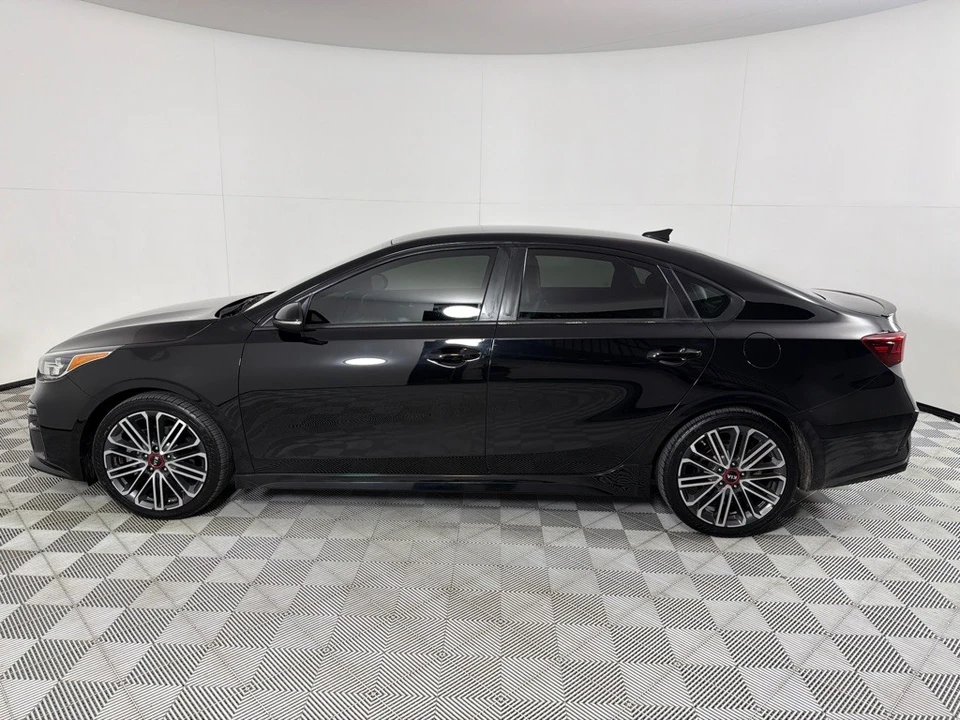 2020 Kia Forte - Image 8 of 21