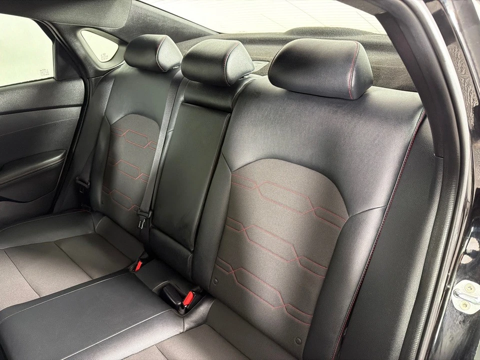 2020 Kia Forte - Image 19 of 21