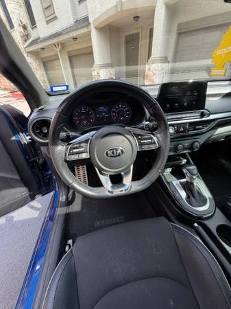 2020 Kia Forte - Image 7 of 12