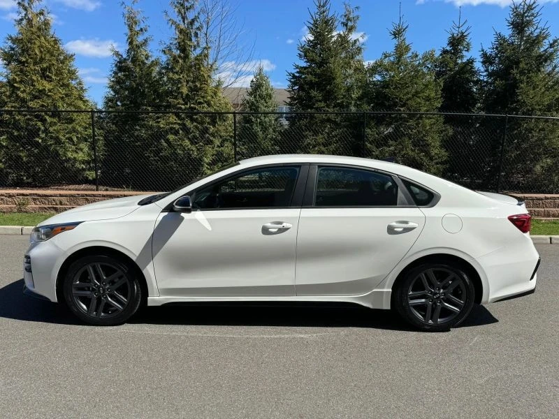 2020 Kia Forte - Image 8 of 12