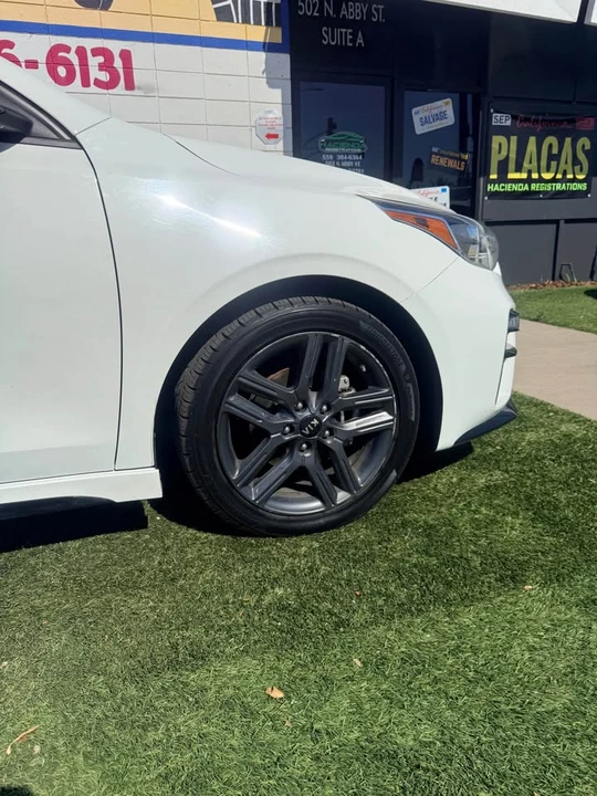 2020 Kia Forte - Image 4 of 16
