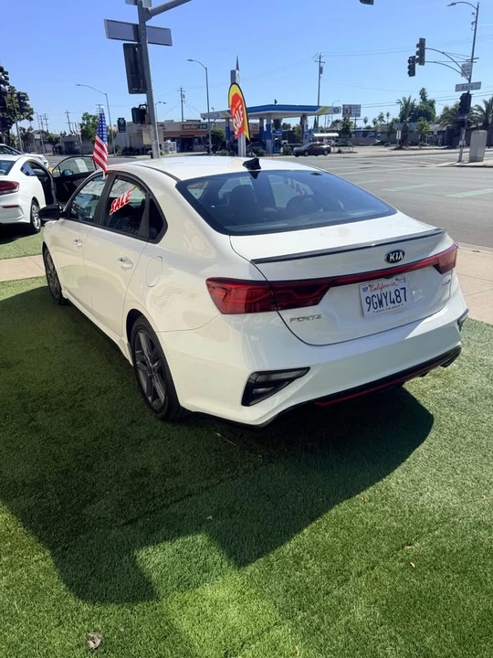 2020 Kia Forte - Image 7 of 16