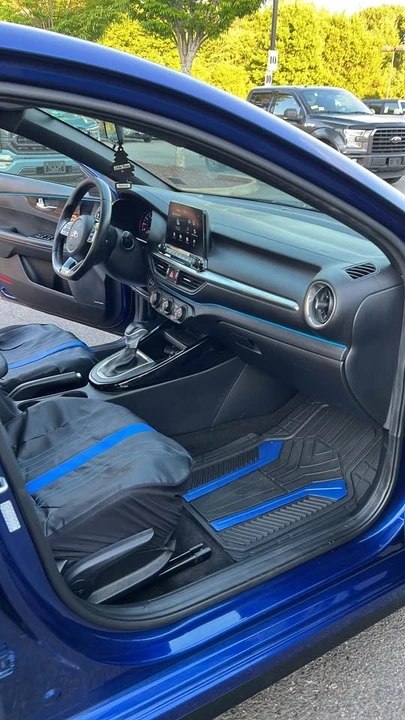 2020 Kia Forte - Image 6 of 11