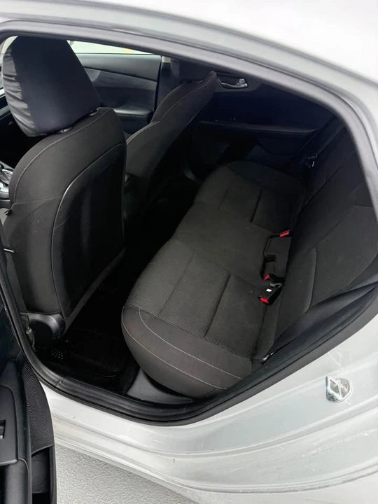 2020 Kia Forte - Image 6 of 7