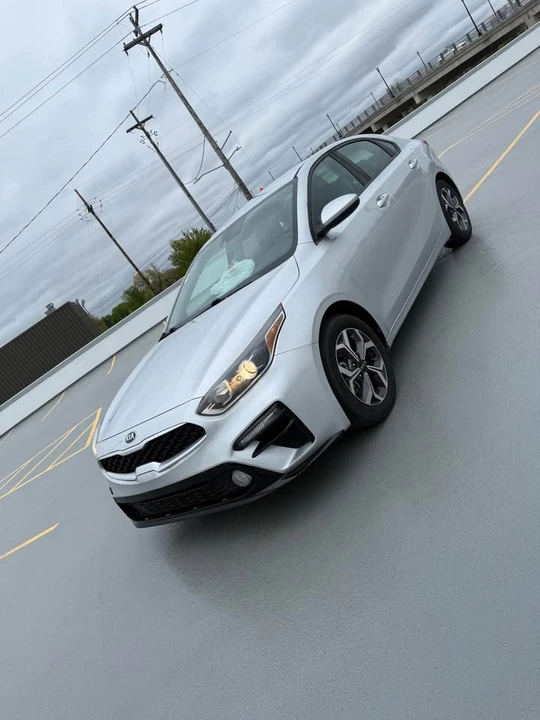 2020 Kia Forte - Image 2 of 7