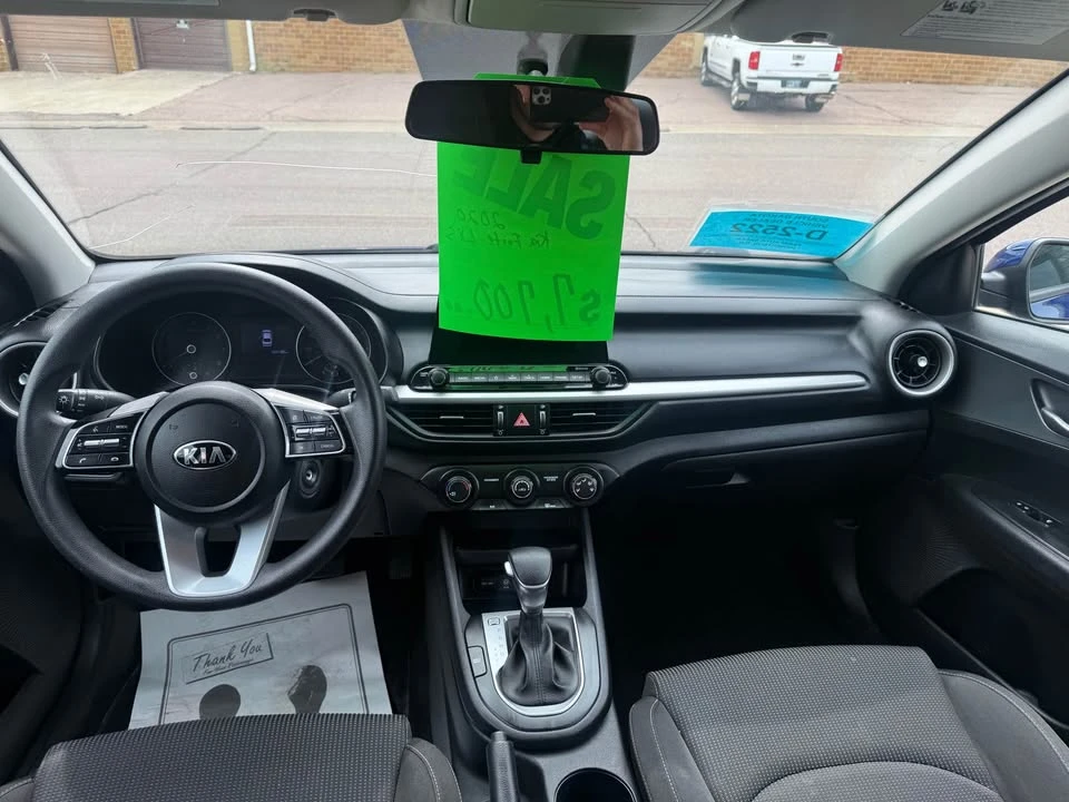 2020 Kia Forte - Image 13 of 17
