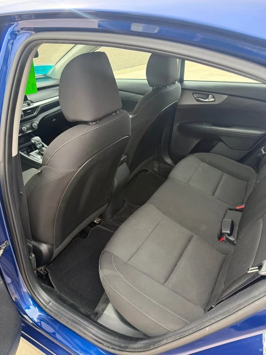 2020 Kia Forte - Image 16 of 17
