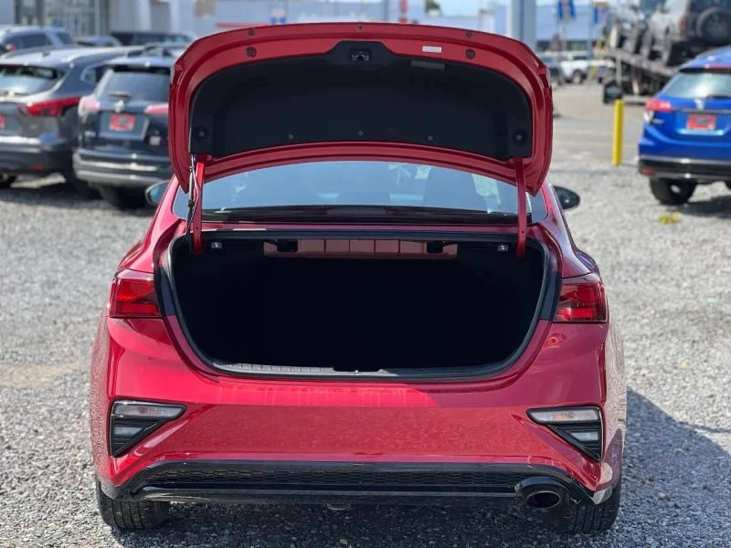 2020 Kia Forte - Image 8 of 12