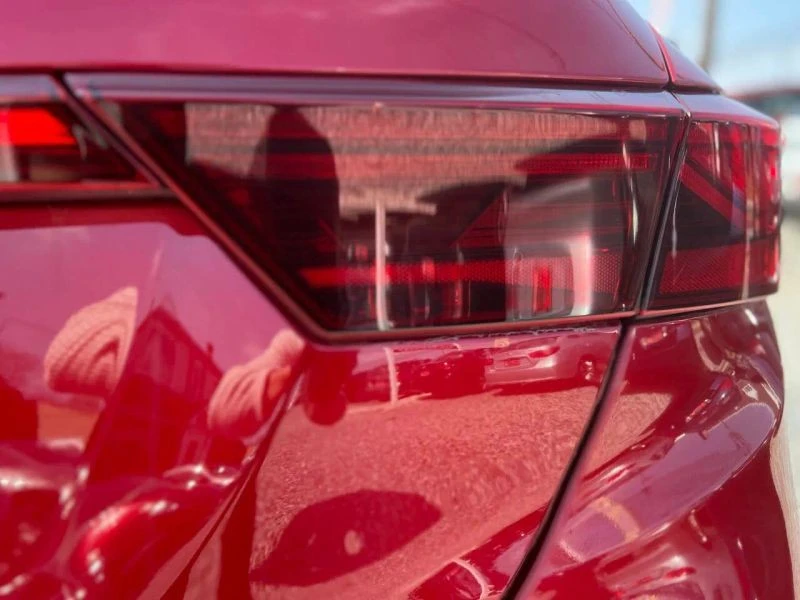2020 Kia Forte - Image 10 of 12