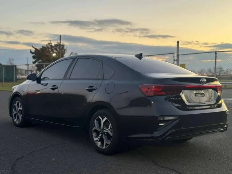 2020 Kia Forte - Image 4 of 12