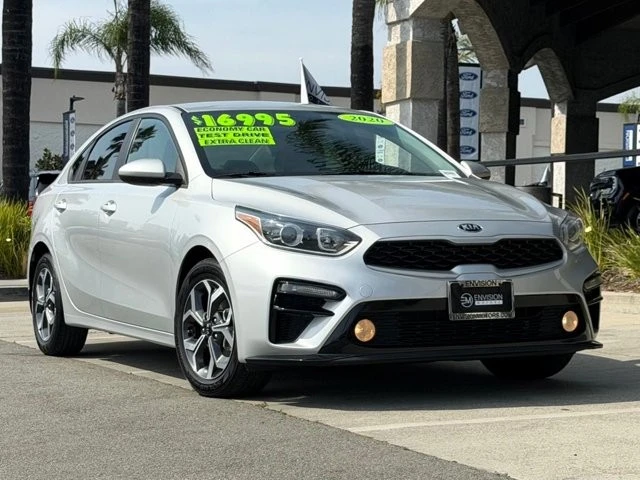 2020 Kia Forte - Image 2 of 21