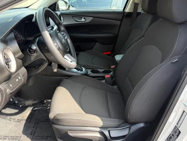 2020 Kia Forte - Image 17 of 21