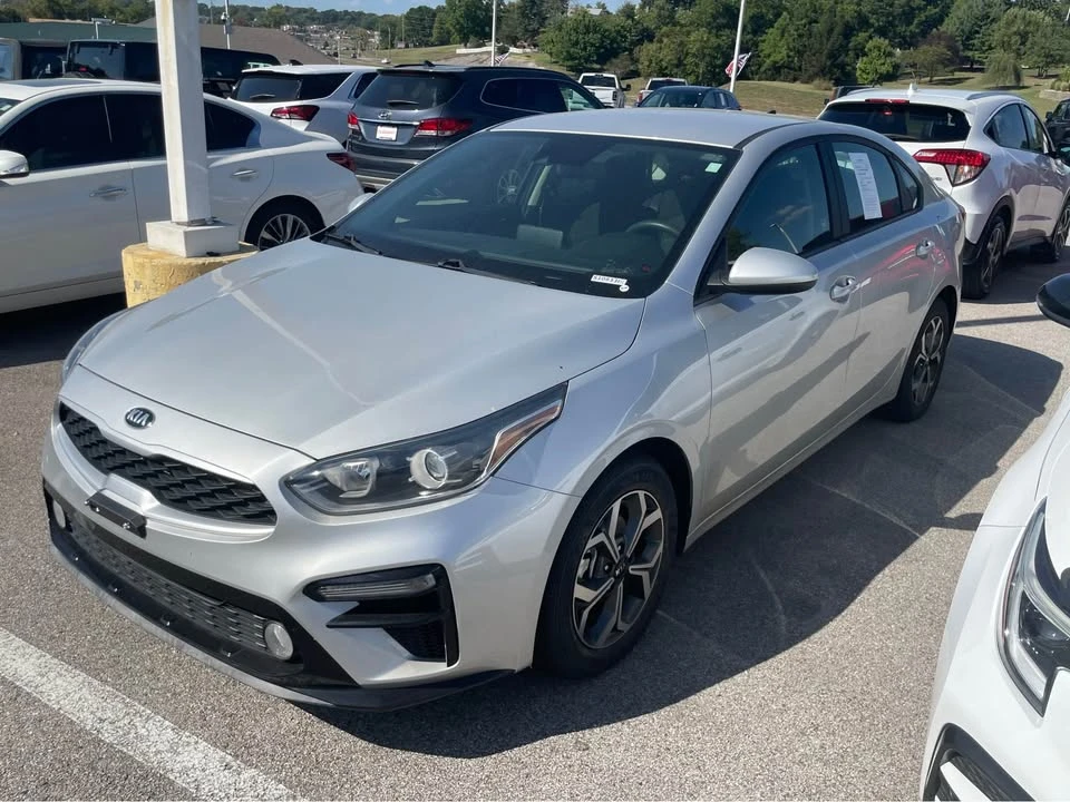 2020 Kia Forte - Image 3 of 8