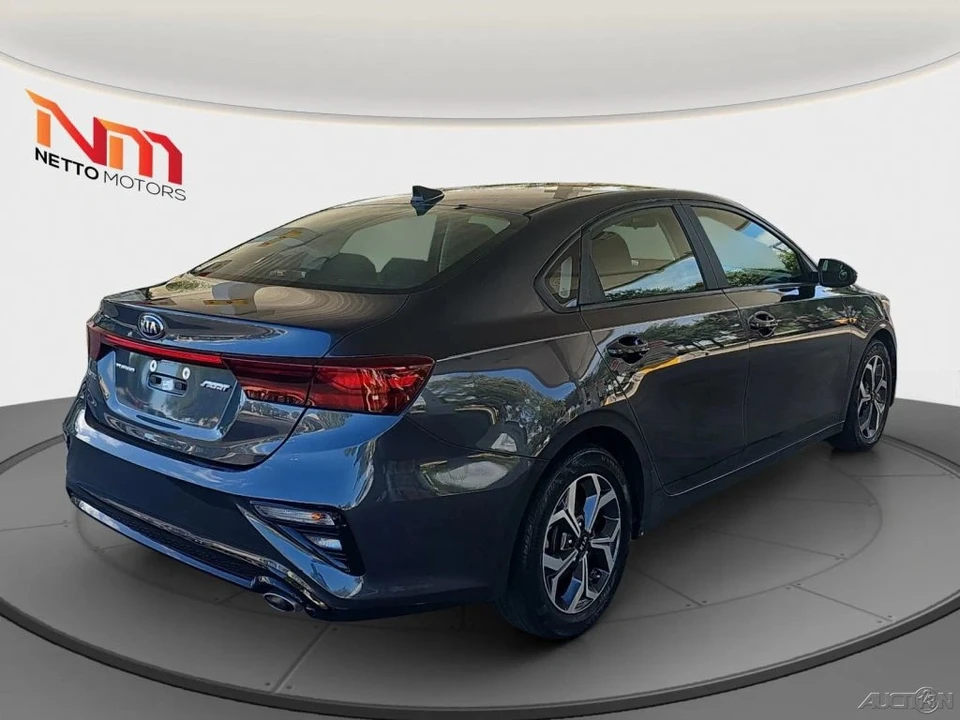 2020 Kia Forte - Image 5 of 21