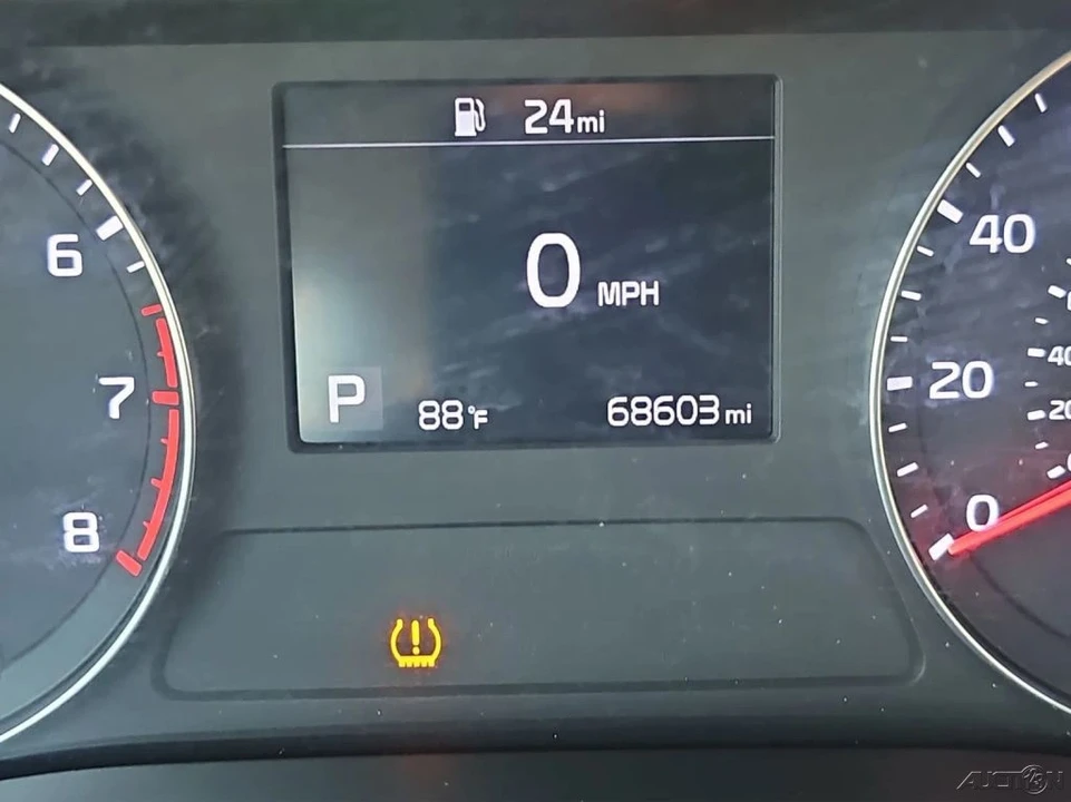 2020 Kia Forte - Image 11 of 21