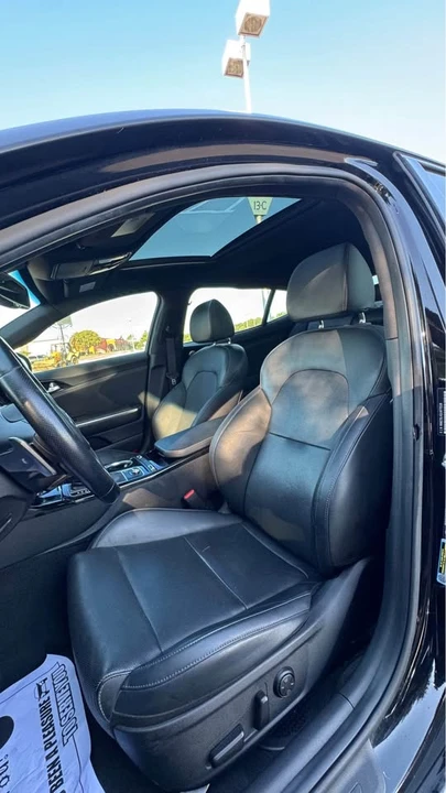 2020 Kia Stinger - Image 6 of 10