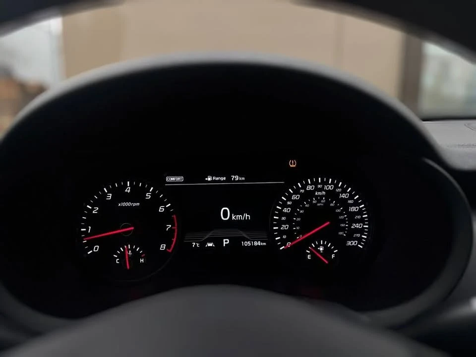 2020 Kia Stinger GT - Image 14 of 16