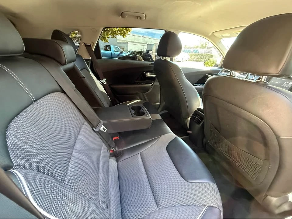 2020 Kia Niro - Image 19 of 20