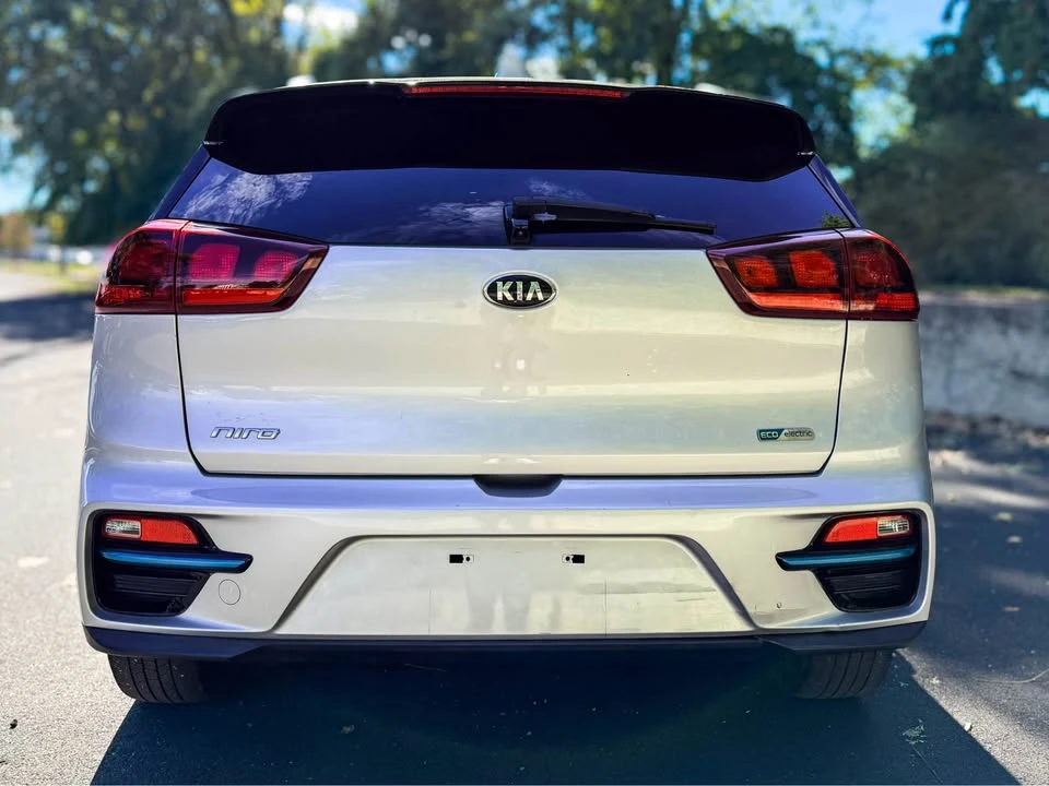 2020 Kia Niro - Image 6 of 20