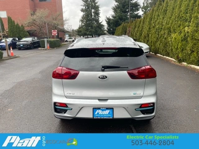2020 Kia Niro - Image 9 of 21