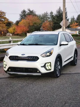 2020 Kia Niro · EX Premium Wagon 4D