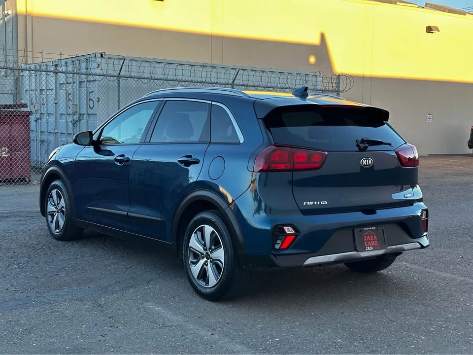 2020 Kia Niro - Image 2 of 5