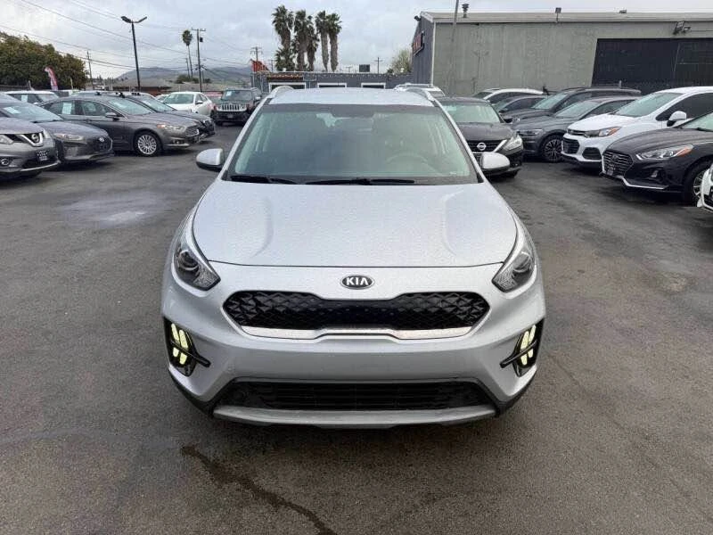 2020 Kia Niro - Image 2 of 12