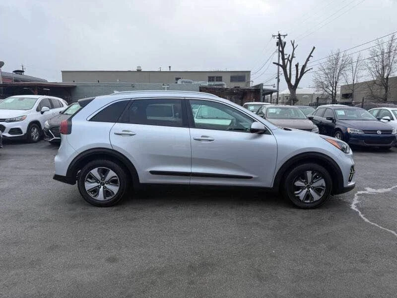 2020 Kia Niro - Image 4 of 12