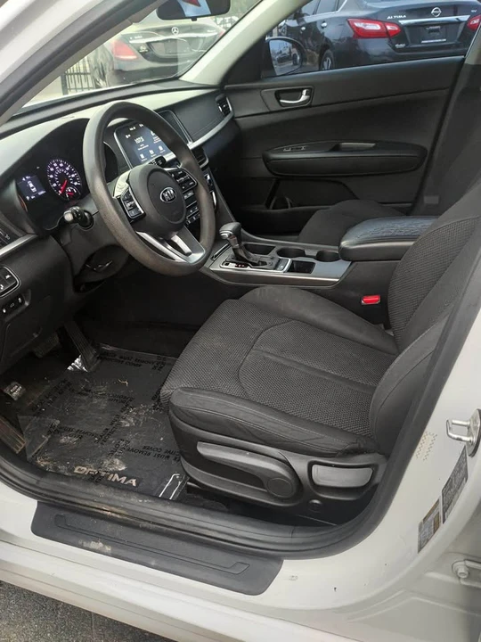 2020 Kia Optima/K5 - Image 6 of 11