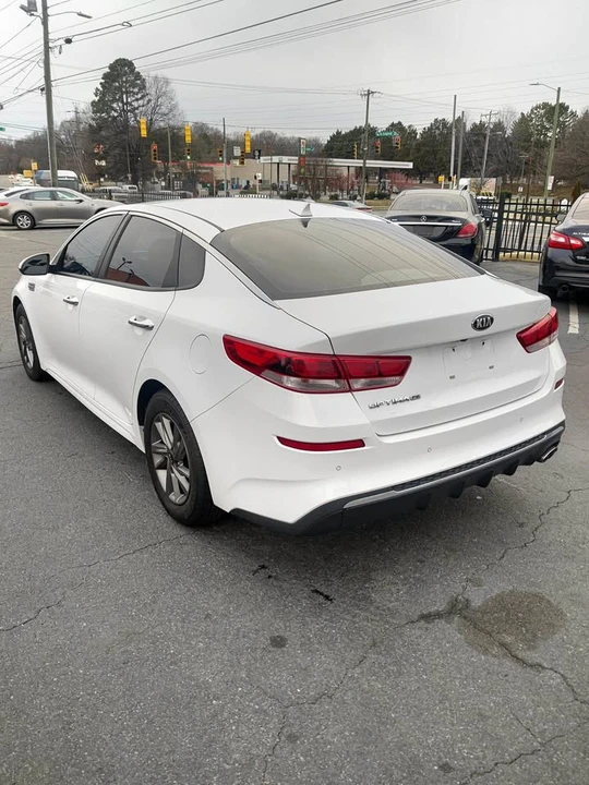 2020 Kia Optima/K5 - Image 3 of 11