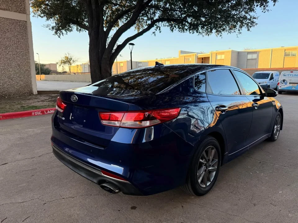 2020 Kia Optima/K5 - Image 8 of 16