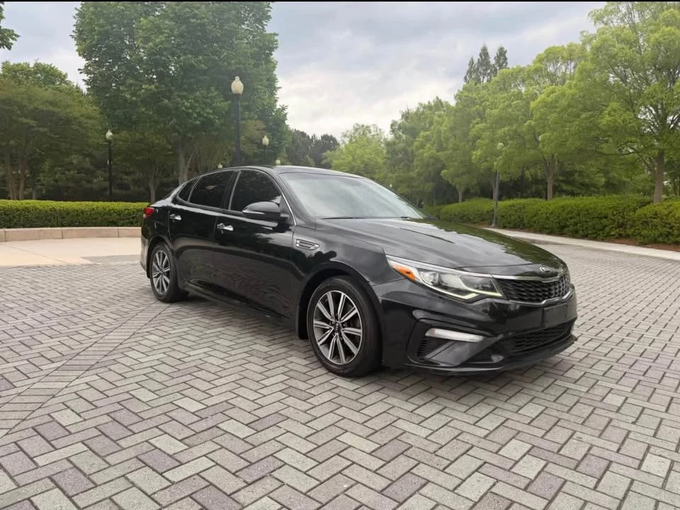 2020 Kia Optima/K5 - Image 2 of 12