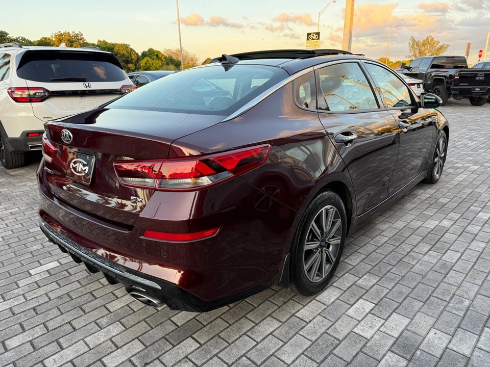 2020 Kia Optima/K5 - Image 10 of 21