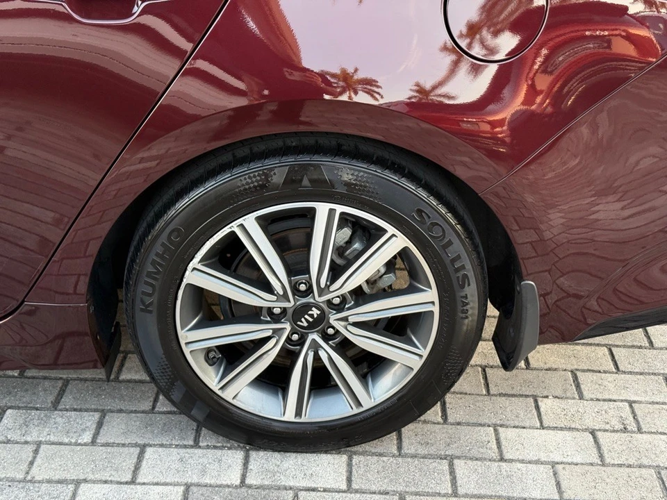 2020 Kia Optima/K5 - Image 6 of 21