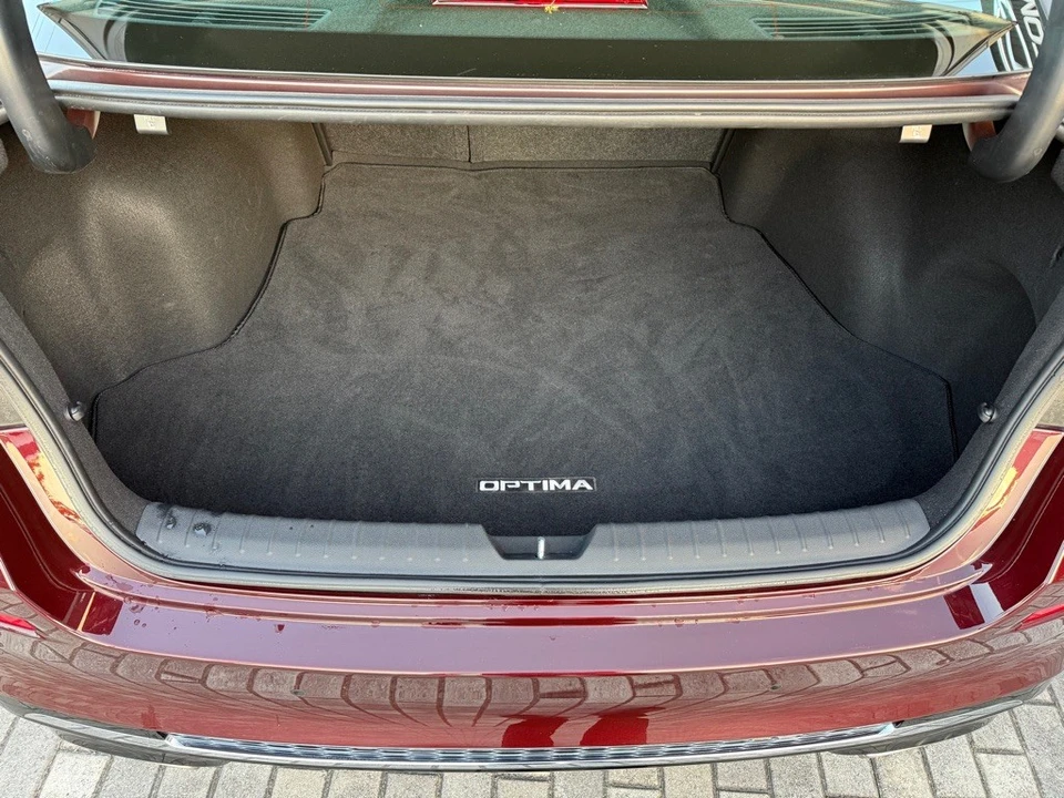 2020 Kia Optima/K5 - Image 9 of 21