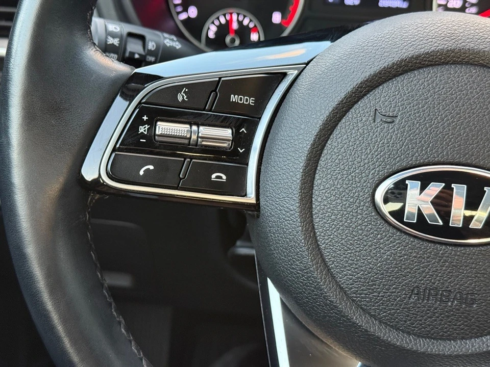 2020 Kia Optima/K5 - Image 17 of 21