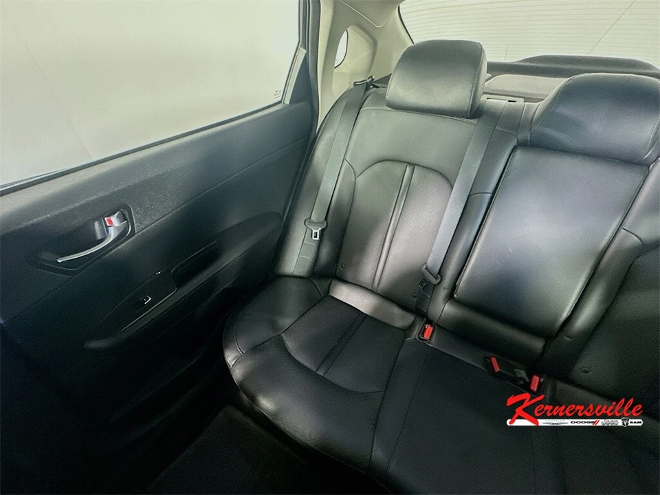 2020 Kia Optima/K5 - Image 12 of 21
