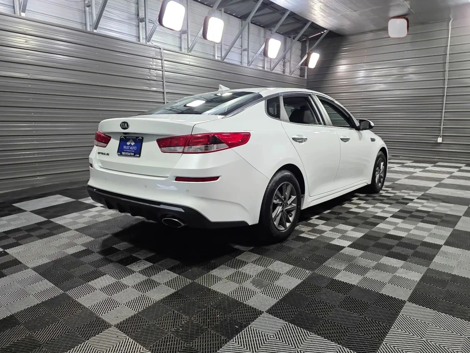 2020 Kia Optima/K5 - Image 5 of 12