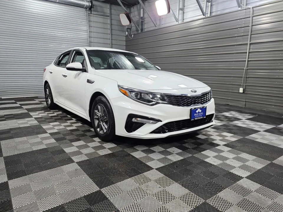 2020 Kia Optima/K5 - Image 4 of 12