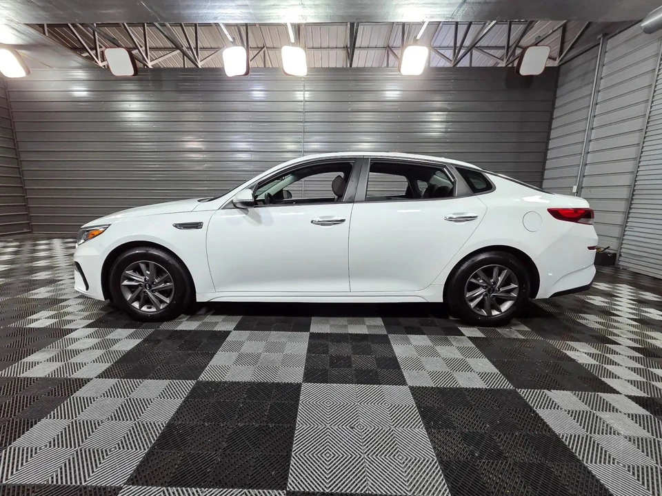2020 Kia Optima/K5 - Image 8 of 12