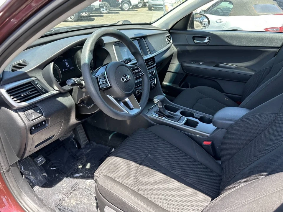 2020 Kia Optima/K5 - Image 10 of 21