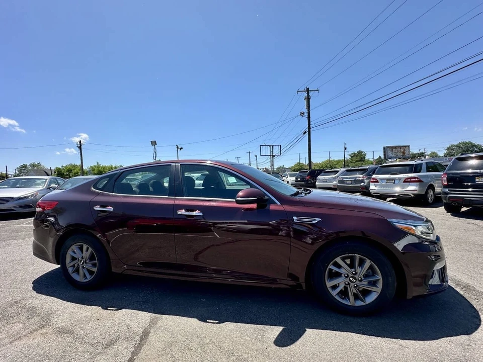 2020 Kia Optima/K5 - Image 8 of 21