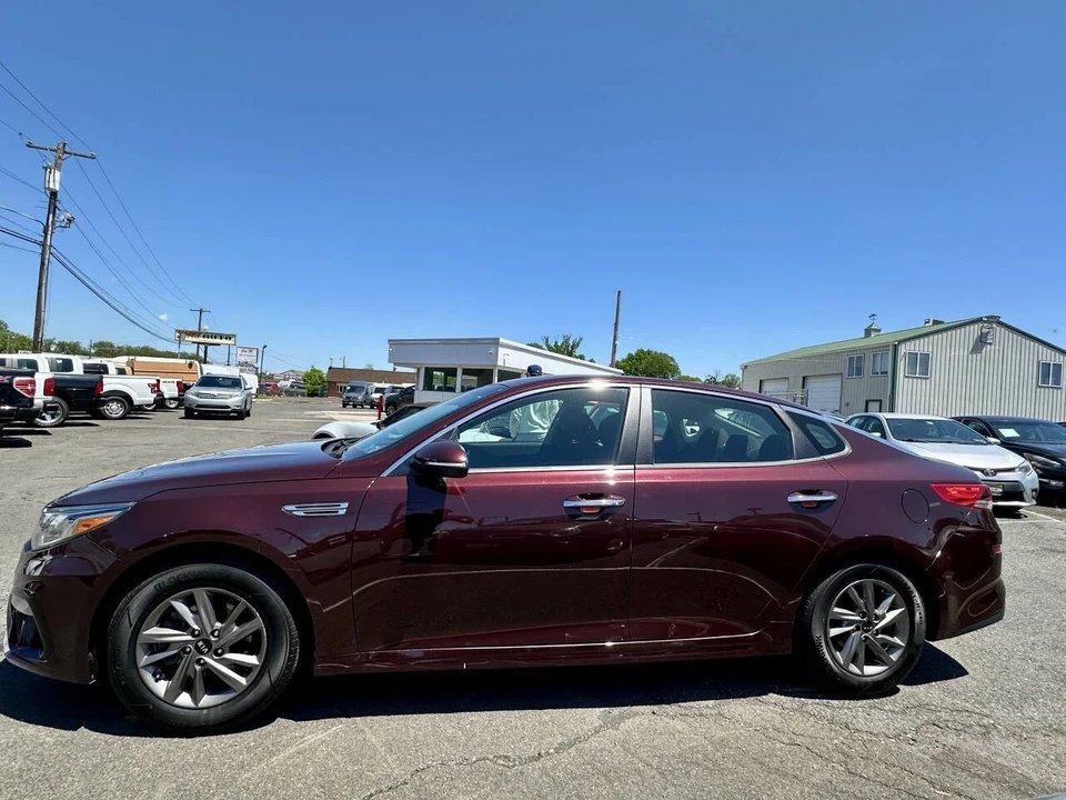 2020 Kia Optima/K5 - Image 3 of 21
