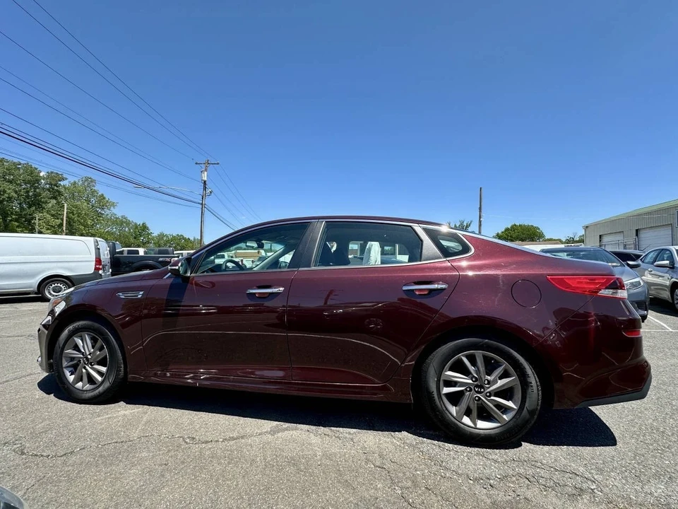 2020 Kia Optima/K5 - Image 4 of 21