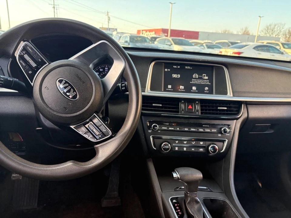2020 Kia Optima/K5 - Image 9 of 12