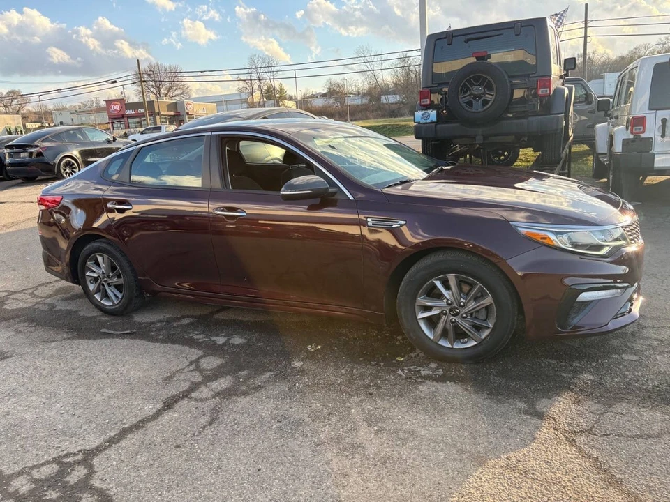 2020 Kia Optima/K5 - Image 4 of 12