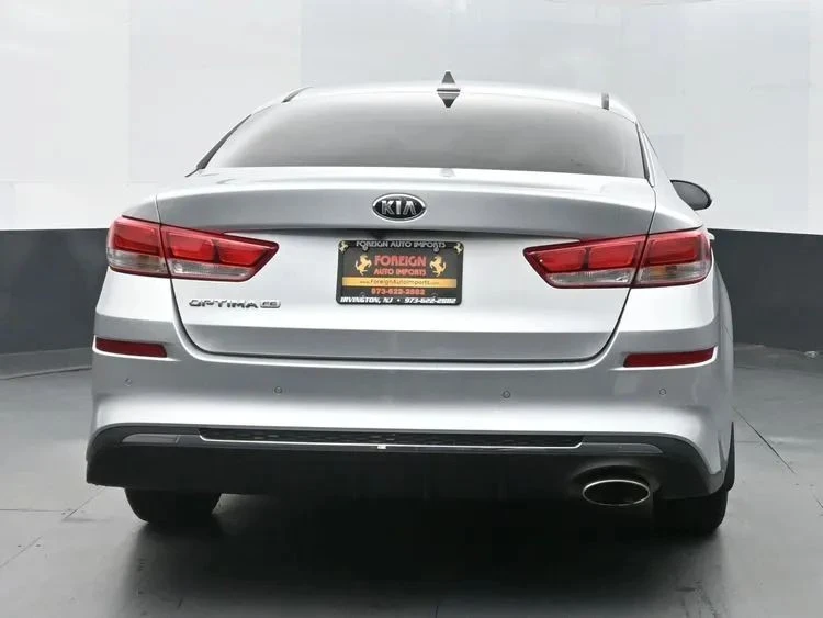 2020 Kia Optima/K5 - Image 8 of 12