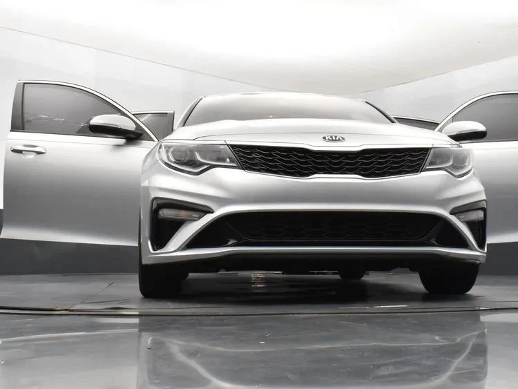 2020 Kia Optima/K5 - Image 11 of 12