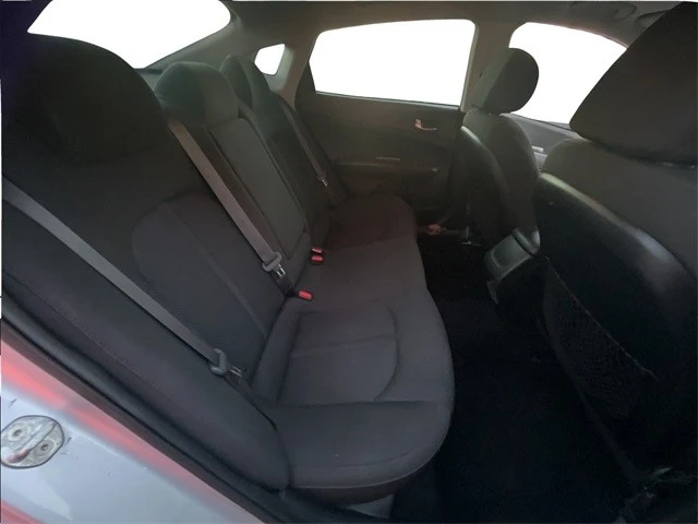 2020 Kia Optima/K5 - Image 18 of 21
