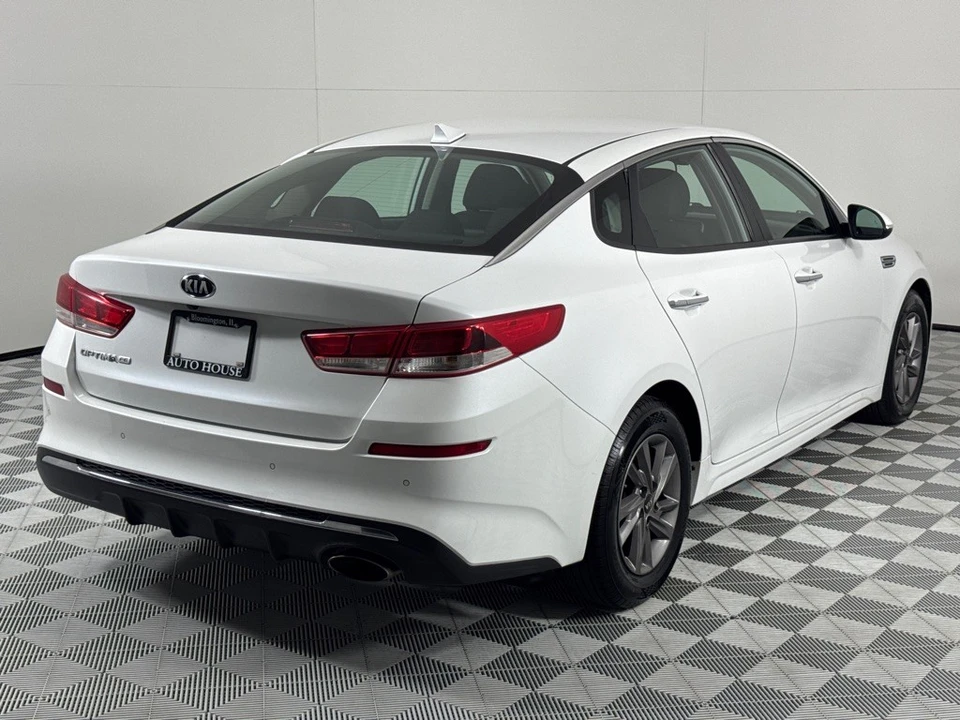 2020 Kia Optima/K5 - Image 5 of 12